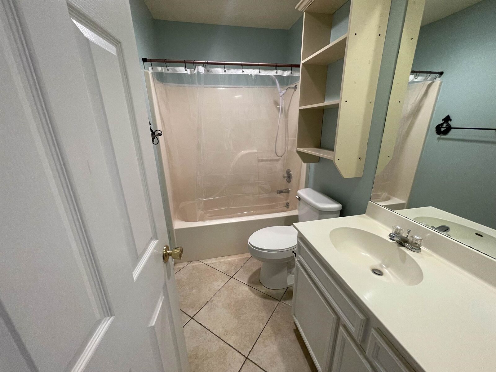Property Photo:  2140 Wildflower  TX 77713 