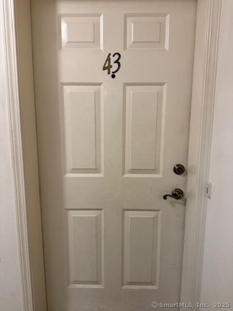 Property Photo:  365 Mather Street 43  CT 06514 