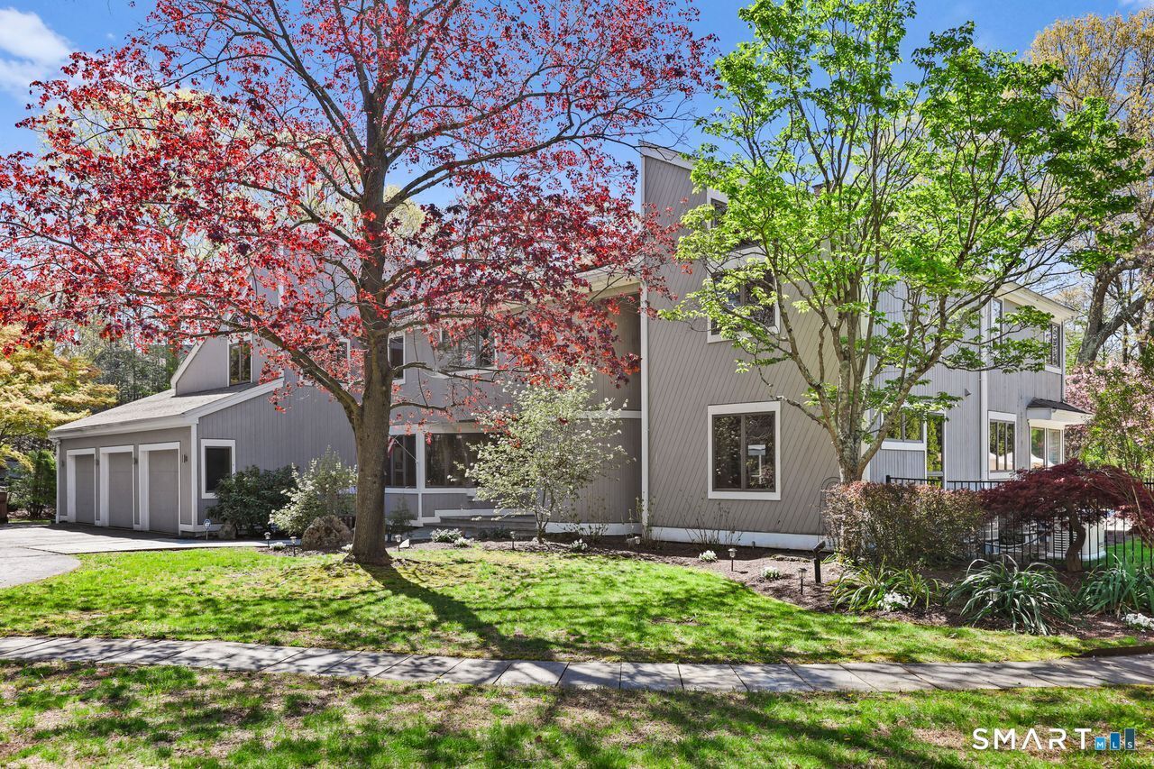 Property Photo: 28 Strawberry Lane CT 06484