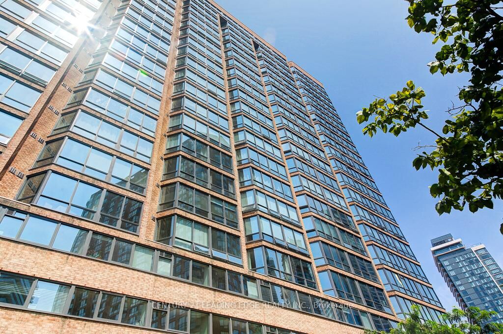 Property Photo:  1055 Bay Street 1416  ON M5S 3A3 