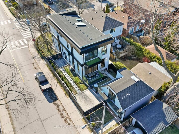 Property Photo:  171 Durant Avenue  ON M4J 4W5 