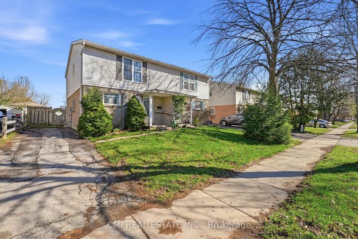 Property Photo: 117 Monmore Road ON N6G 2W7