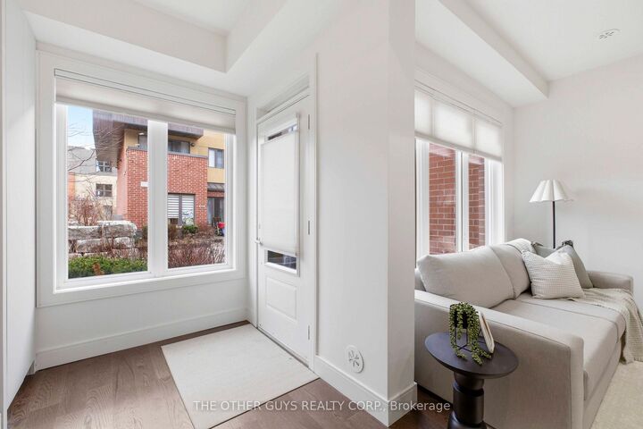 9R Clintwood Gate 18 — photo 1