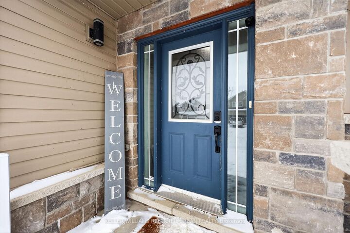 Property Photo: 3068 Emperor Drive ON L3V 0G4