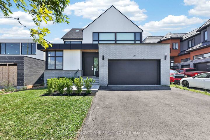 70 Upper Mount Albion Road — photo 1