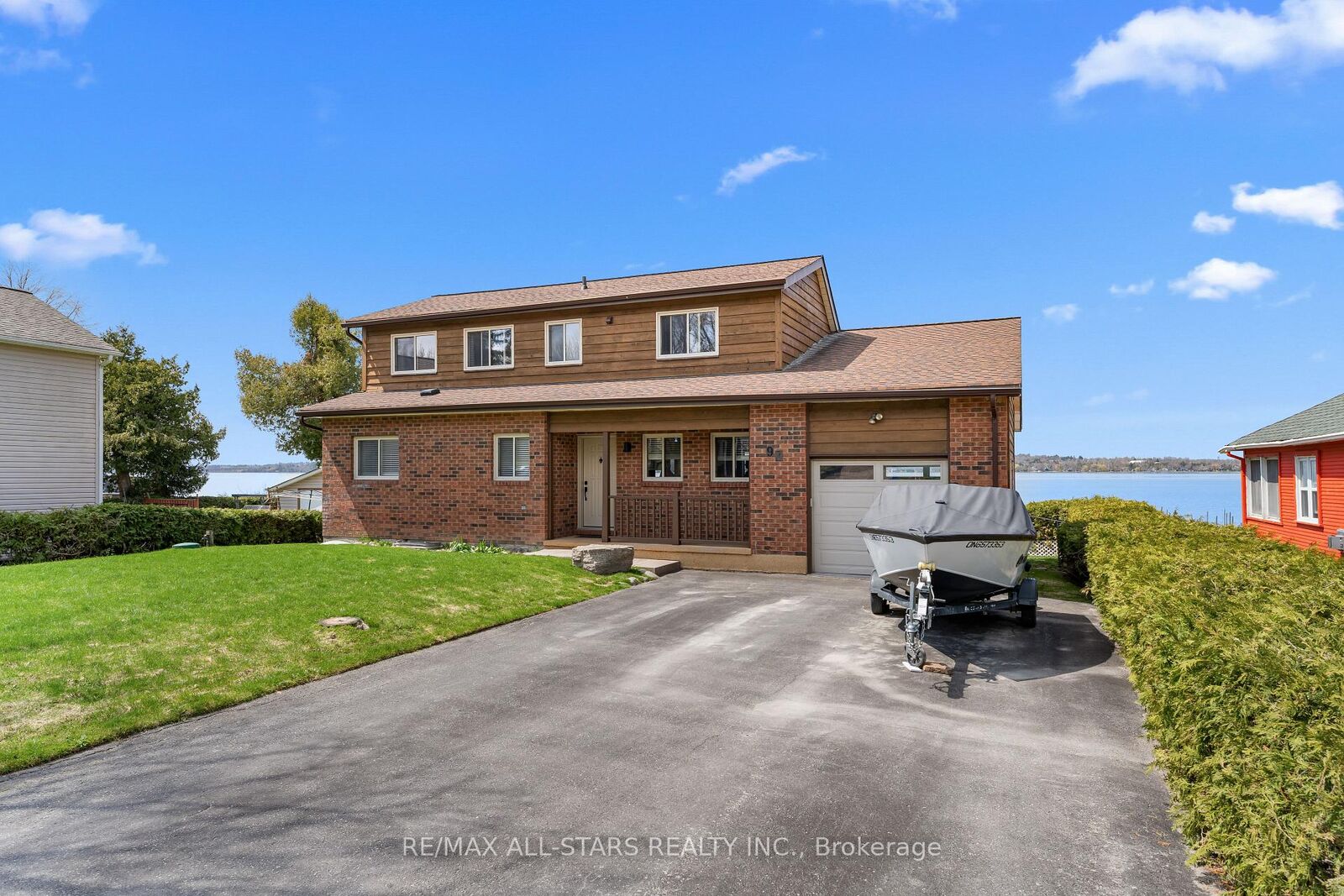 Property Photo: 97 Cedar Grove Drive ON L0B 1E0