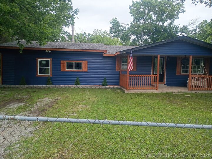 Property Photo:  4200 S 30th Street W  OK 74401 
