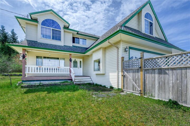 5000 Beaver Harbour Rd — photo 1
