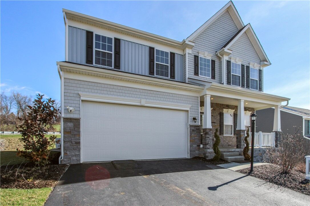 Property Photo:  1001 Stonegate Dr.  PA 15057 