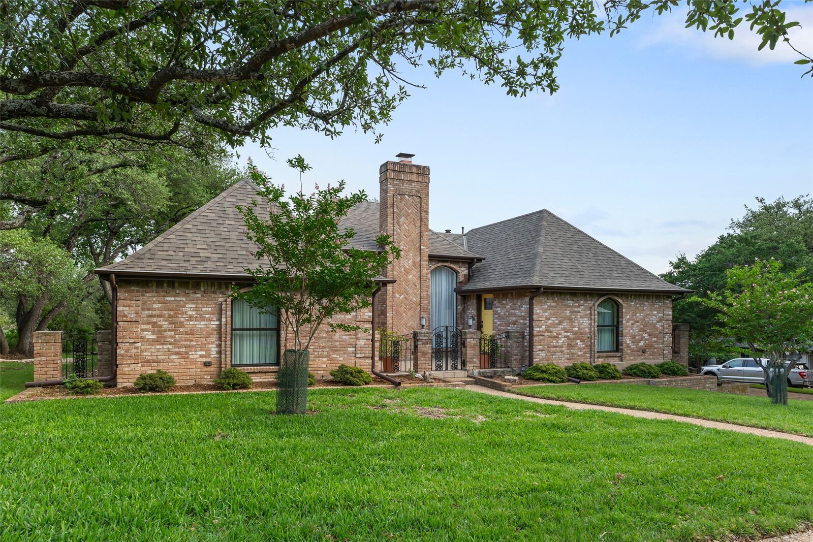 Property Photo:  5307 Musket Ridge  TX 78759 