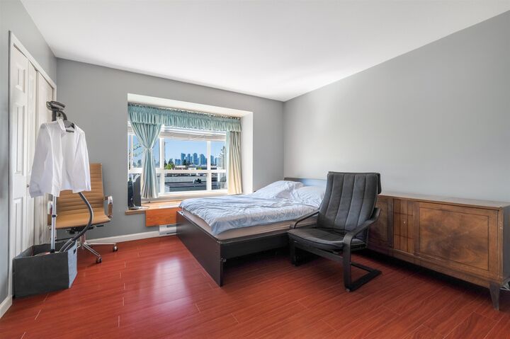 Property Photo:  6588 Southoaks Crescent Crescent 121  BC V5E 4K1 