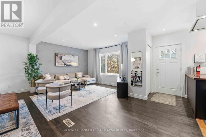 Property Photo:  260 Keyworth Avenue  ON K1Y 0G1 