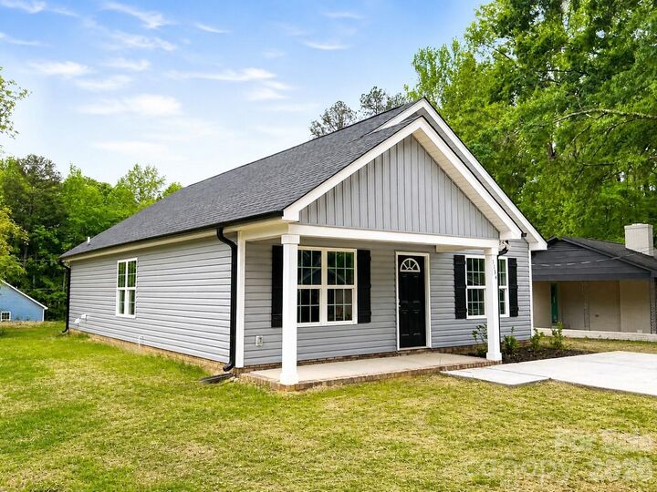 Property Photo:  1134 Grady Street  NC 28144 