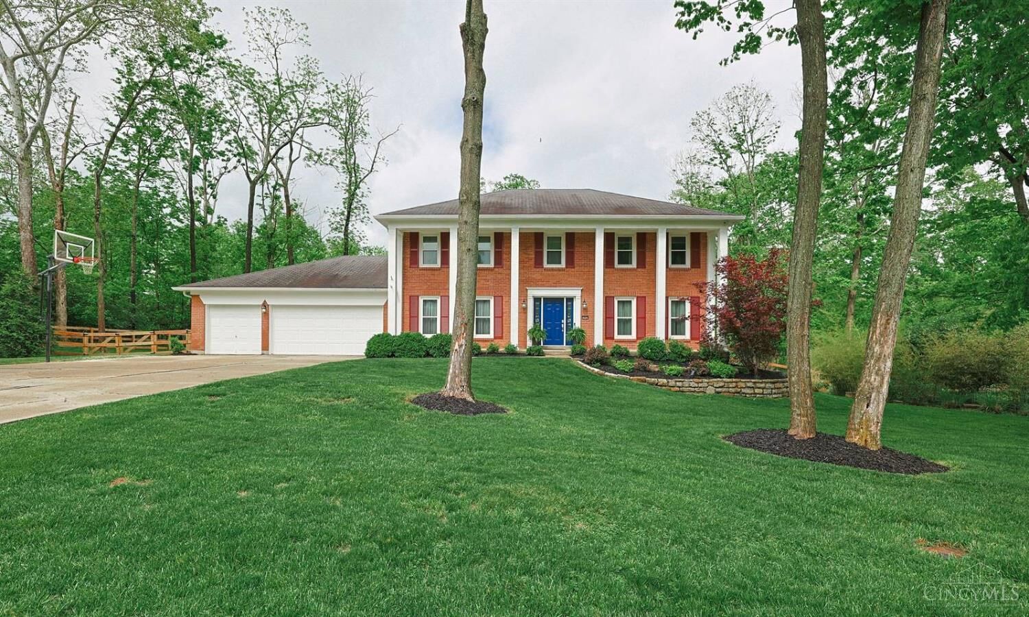 Property Photo:  5947 Creekside Drive  OH 45150 