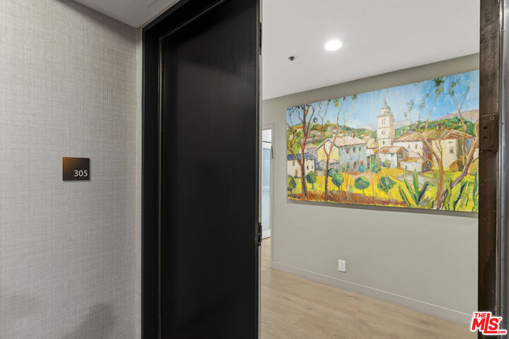 Property Photo:  10430 Wilshire Blvd  CA 90024 