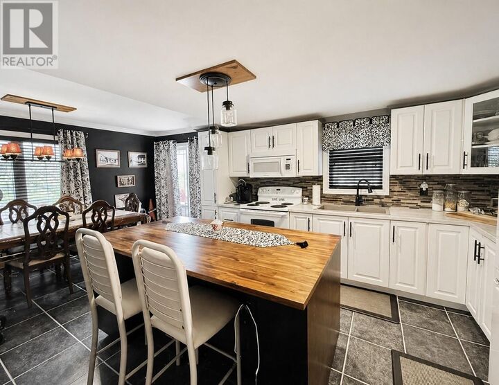 Property Photo: 6 Cemetery Road NL A0E 2A0
