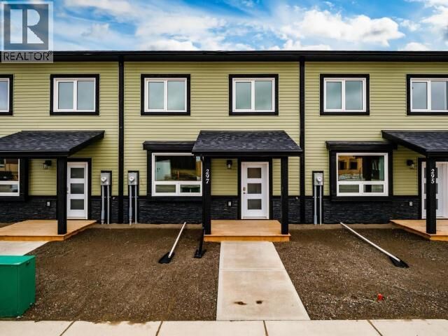 Property Photo:  297 Witch Hazel Drive  YT Y1A 0T9 