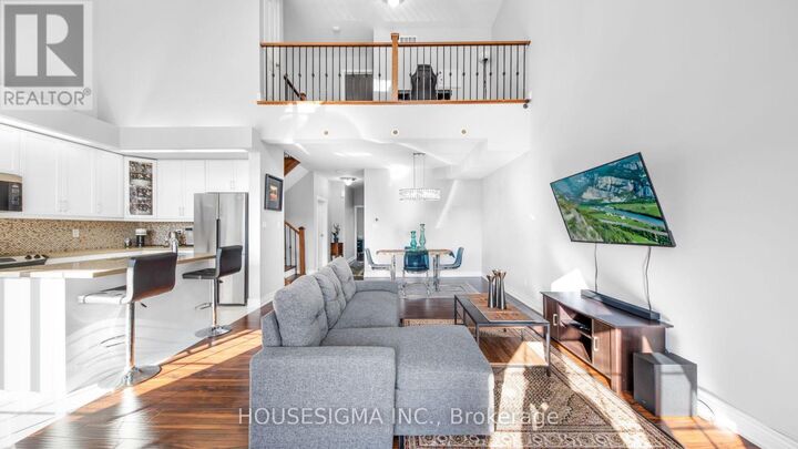 Property Photo: 18 Lovegrove Lane ON L1S 0E7