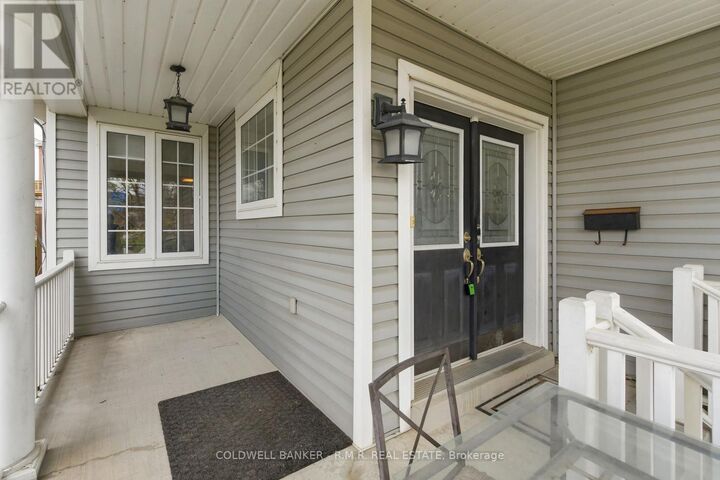 Property Photo:  1420 Coldstream Drive  ON L1K 2Y8 