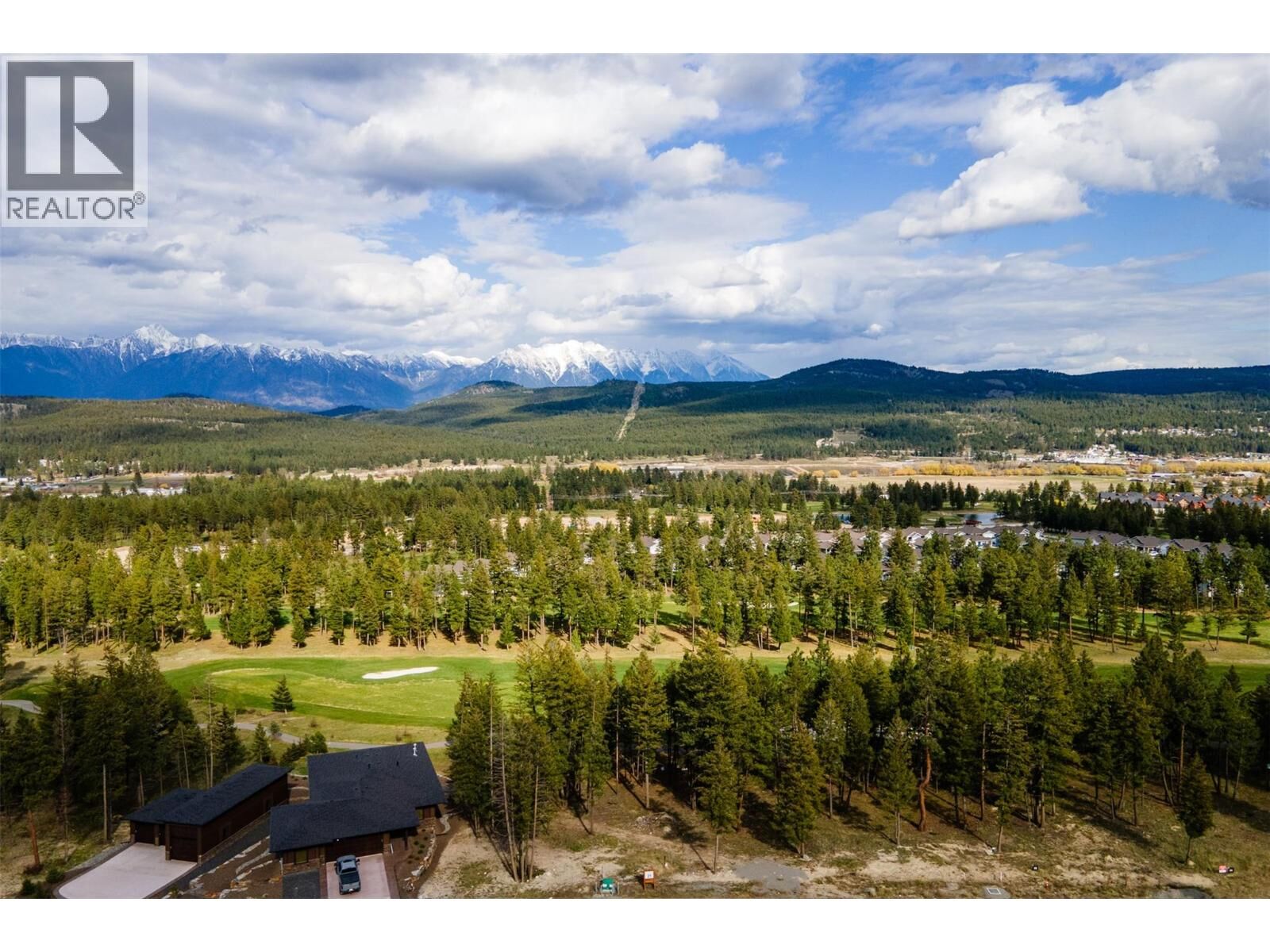 Property Photo:  433 Wildstone Close North  BC V1C 0G4 