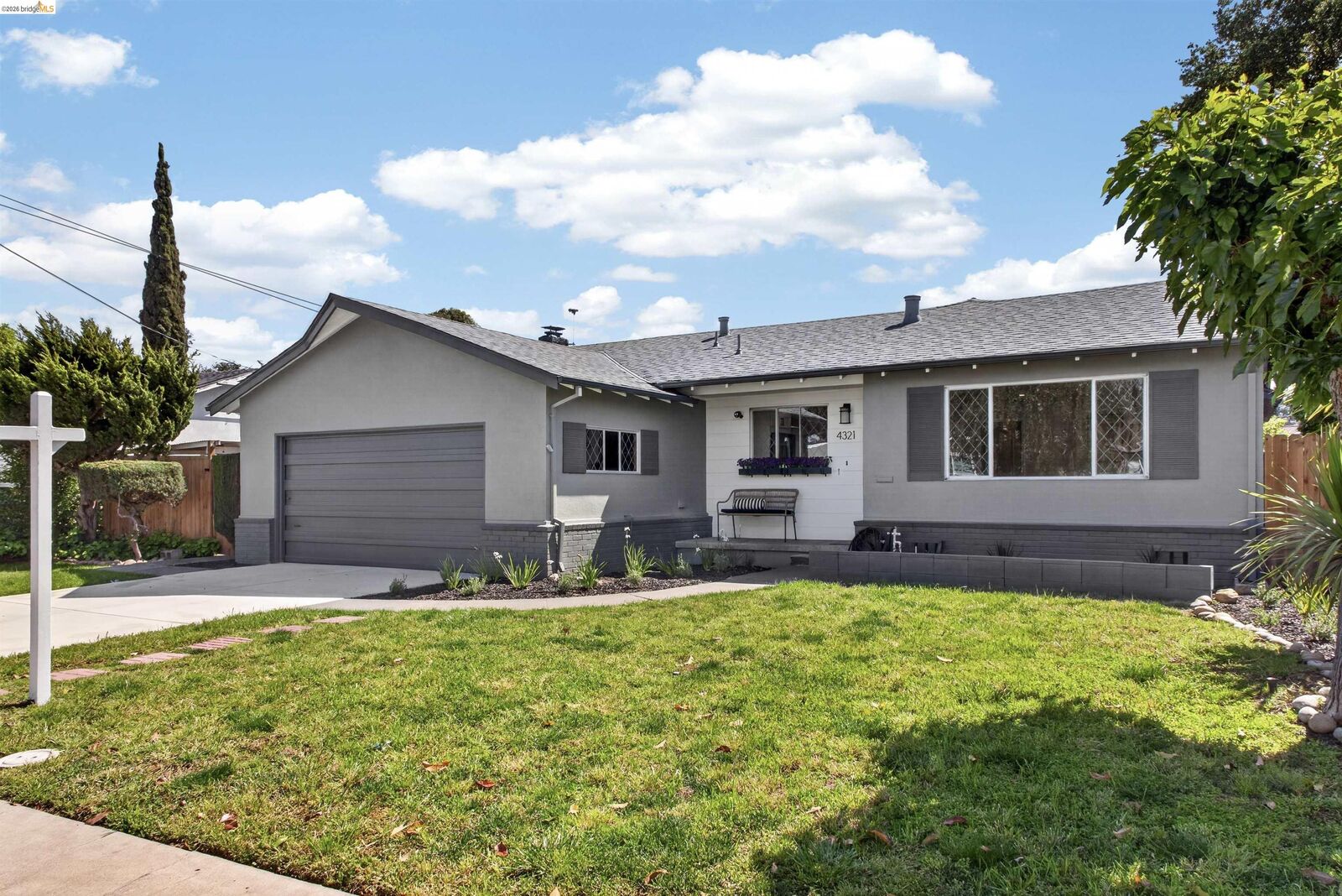 Property Photo:  4321 Davis Way  CA 94550 