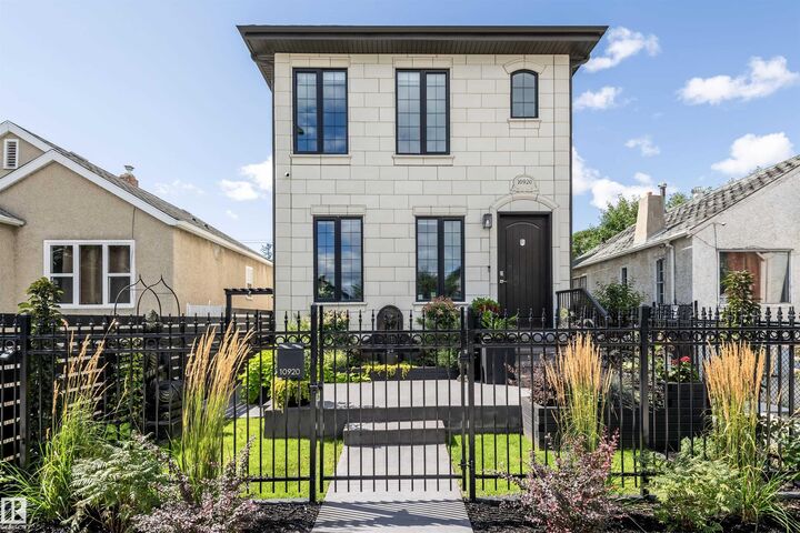10920 96 Street NW — photo 1