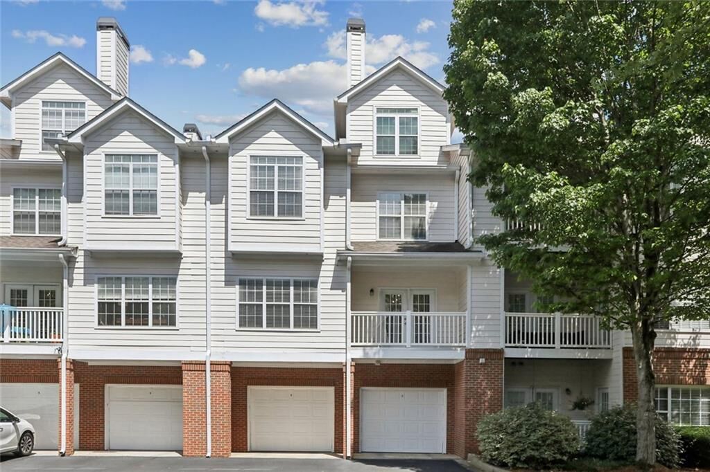 Property Photo:  206 Spring Heights Lane 206  GA 30080 