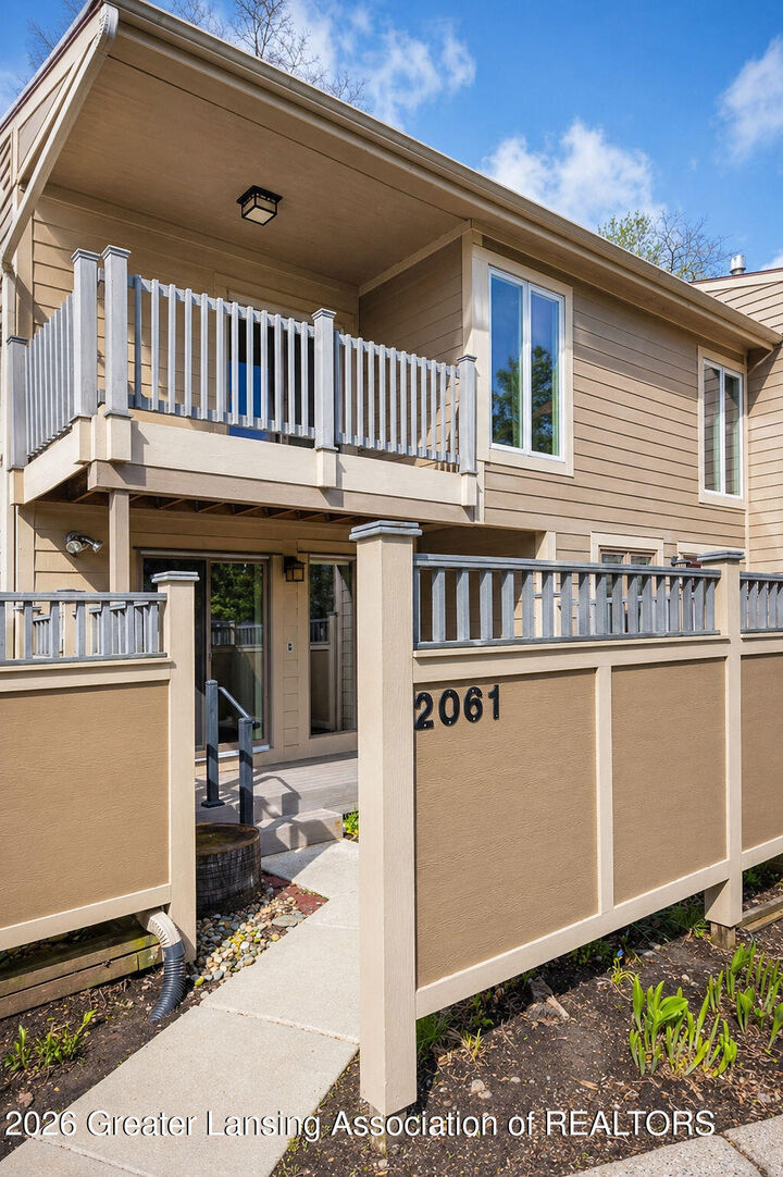 Property Photo:  2061 Hamilton Road  MI 48864 