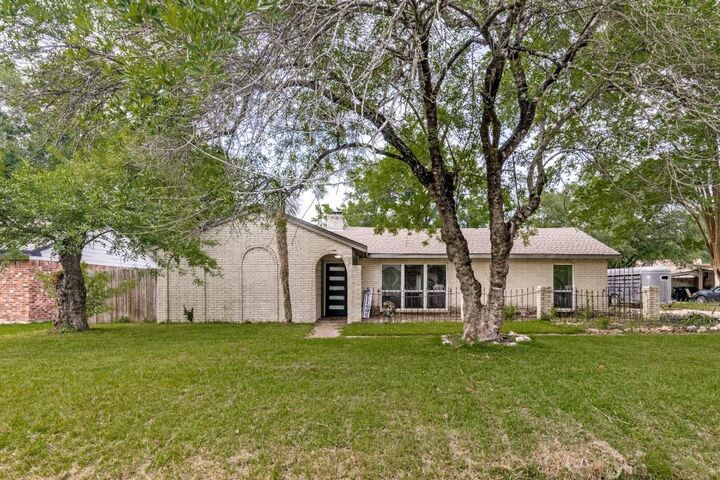 Property Photo:  2511 River Ridge  TX 77385 
