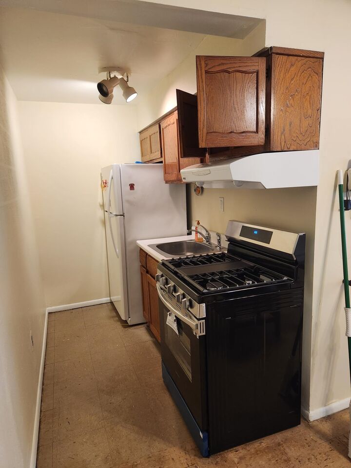 Property Photo:  119 Oakland Ave 1  NJ 07306 