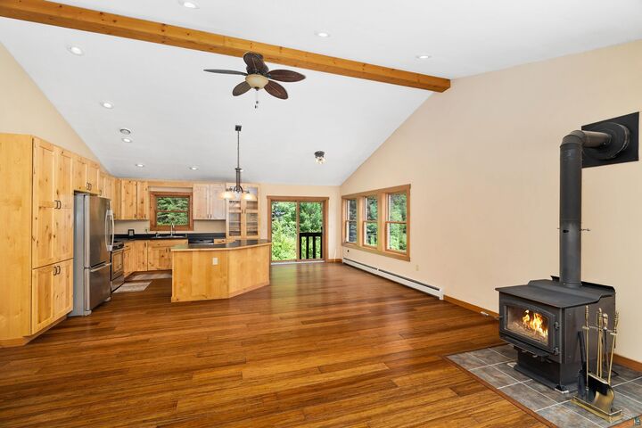 Property Photo:  969 Devil Track Rd  MN 55604 
