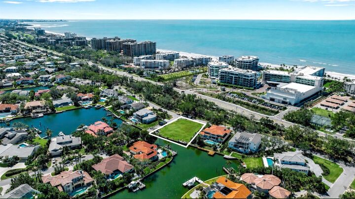 Property Photo: 1600 Harbor Sound Drive FL 34228