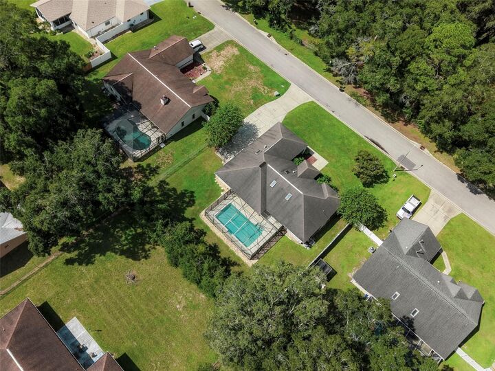 Property Photo: 3585 SE 55th Court FL 34480