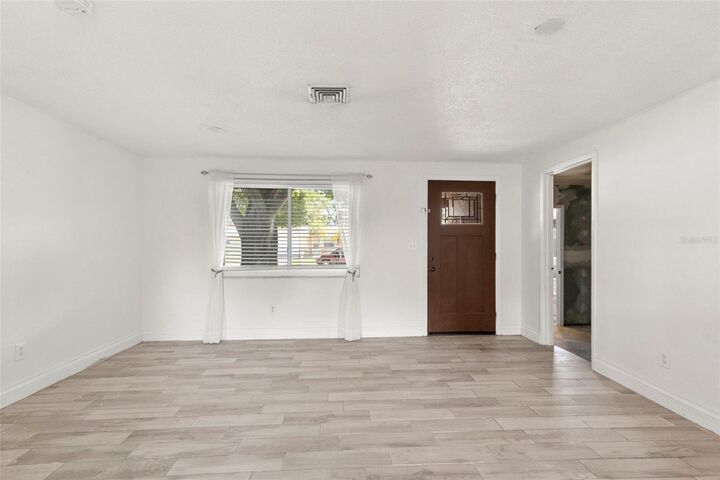 Property Photo:  5557 146th Terrace N  FL 33760 