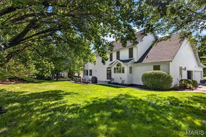 Property Photo:  1647 Highland Valley Circle  MO 63005 