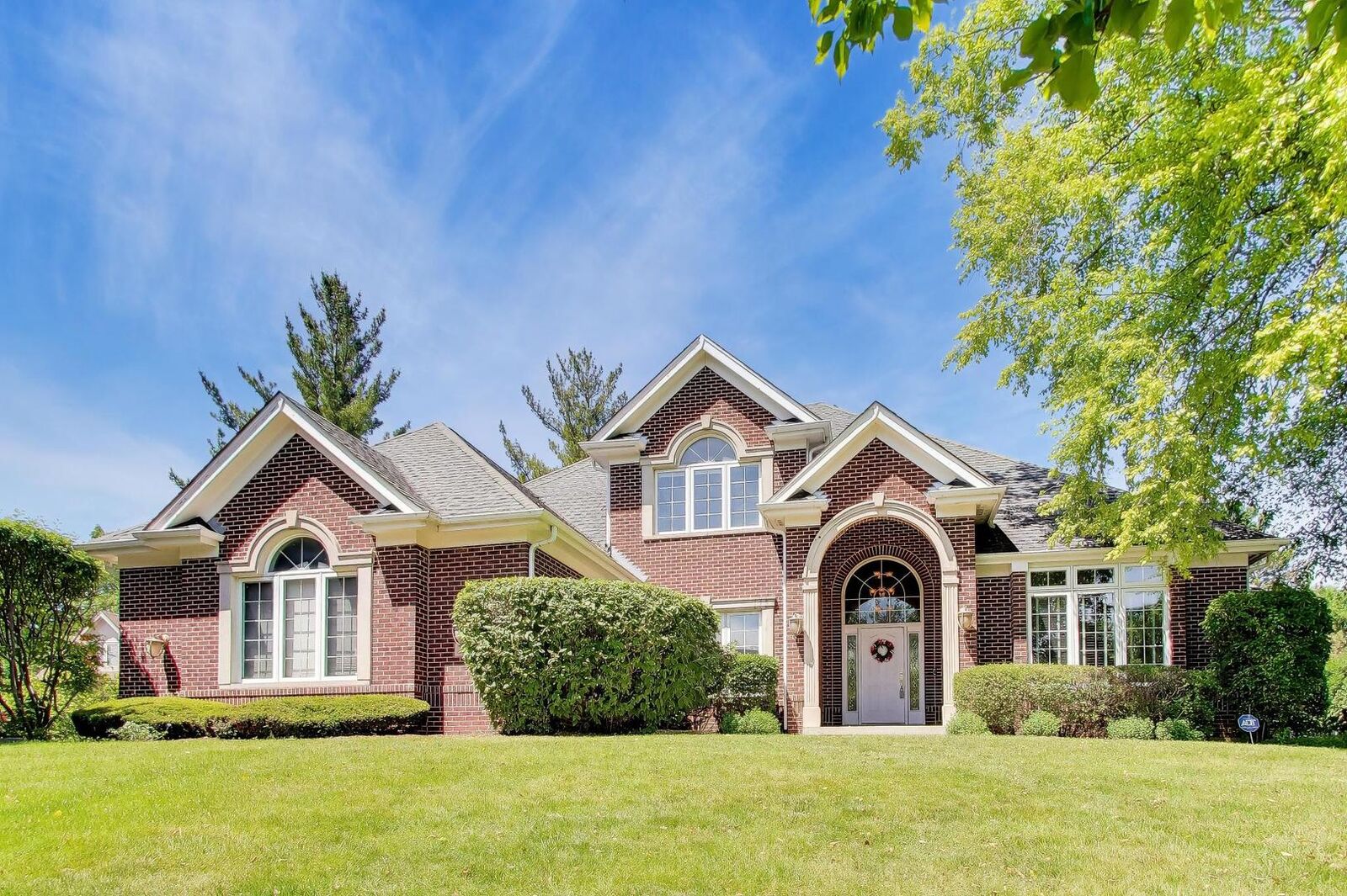 Property Photo:  2232 Regency Woods Drive  IL 60532 