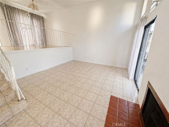 Property Photo:  9131 Burnet Avenue 10  CA 91343 