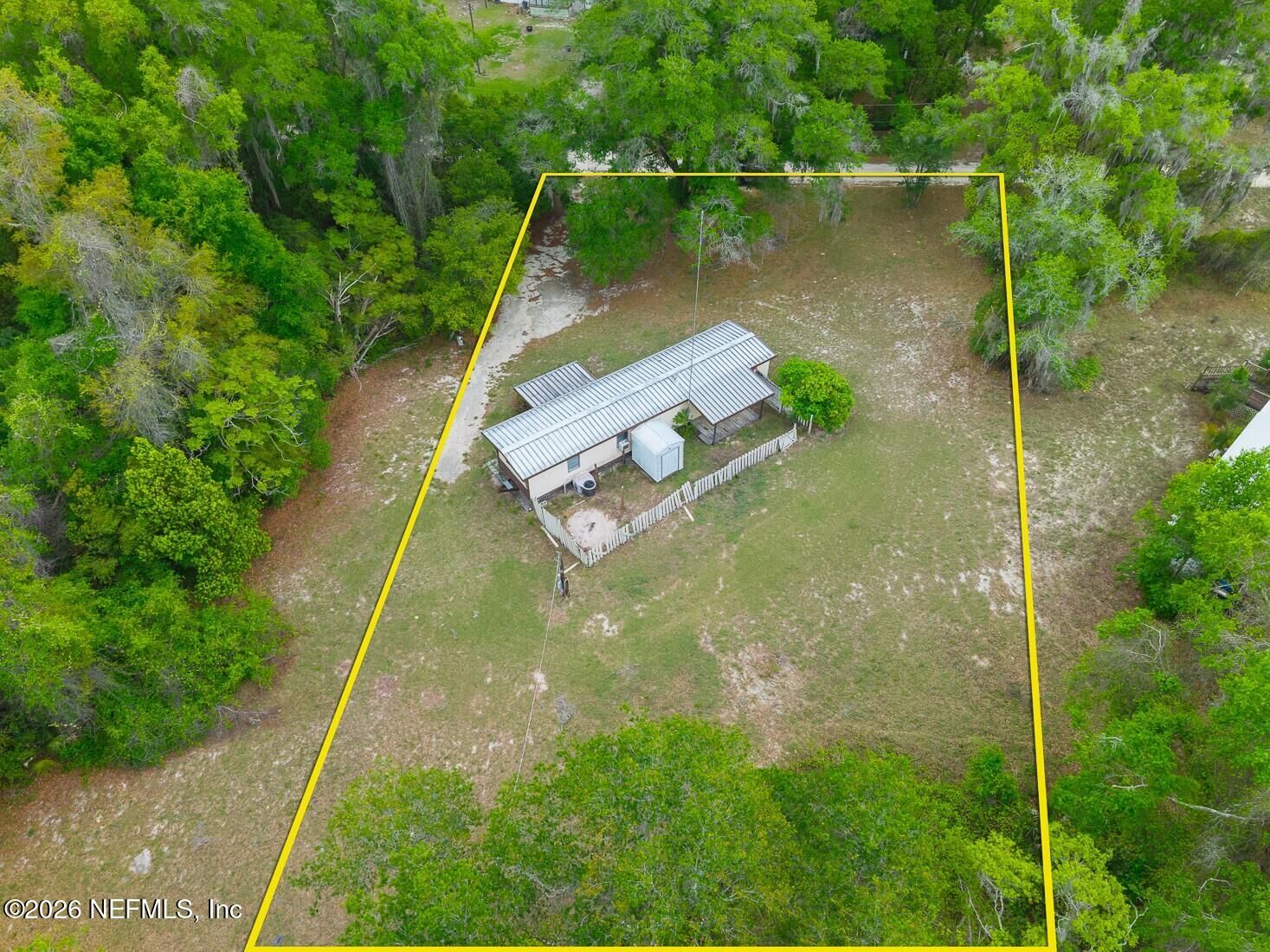 Property Photo:  111 Palmer Avenue  FL 32181 