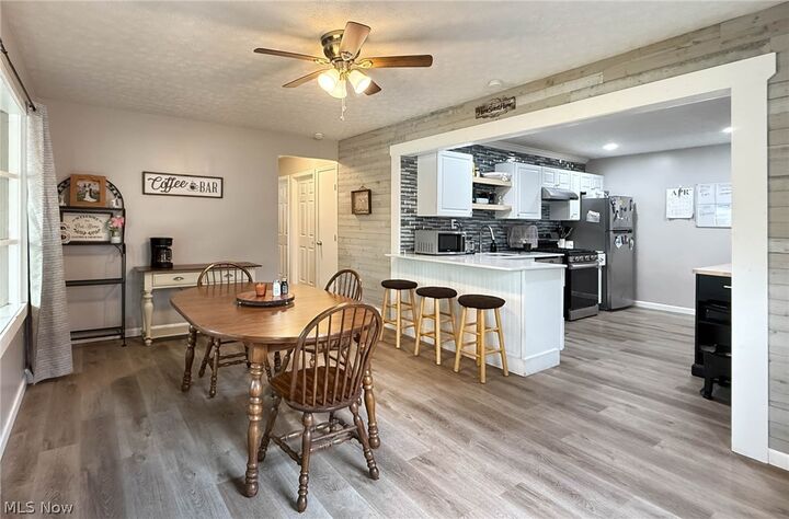 Property Photo:  1214 Pennsylvania Avenue  OH 44052 