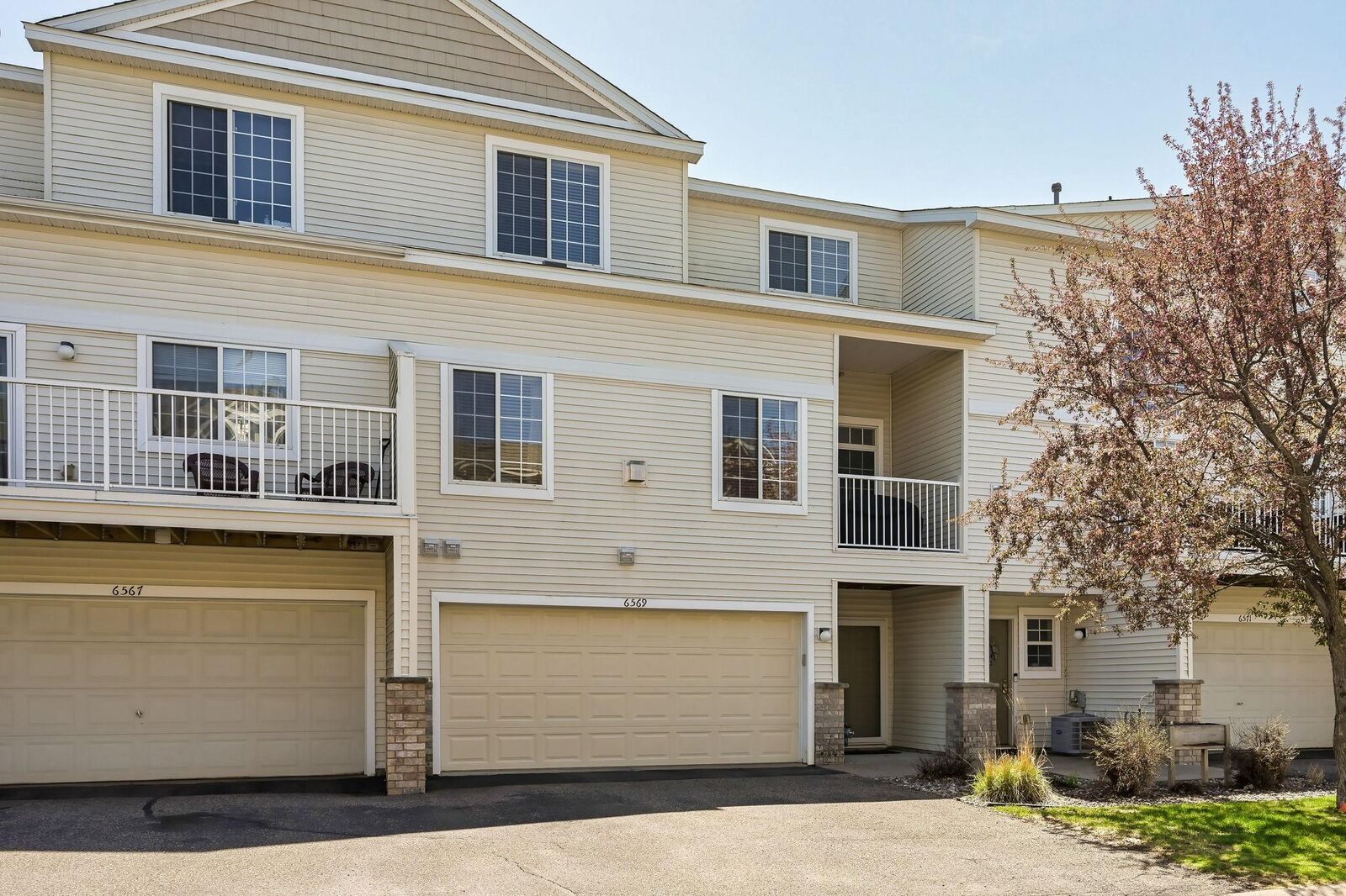 Property Photo:  6569 Olive Lane N  MN 55311 