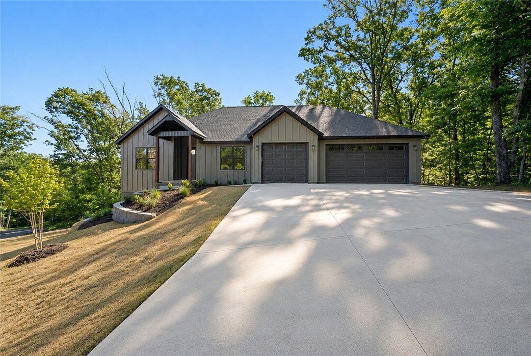 Property Photo:  11 Hexham Drive  AR 72715 