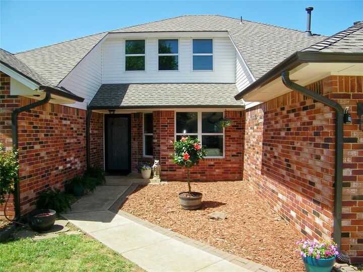 Property Photo:  617 Firelane Rd  OK 73003 