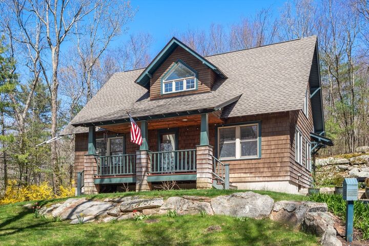 Property Photo:  340 Green St  MA 01505 