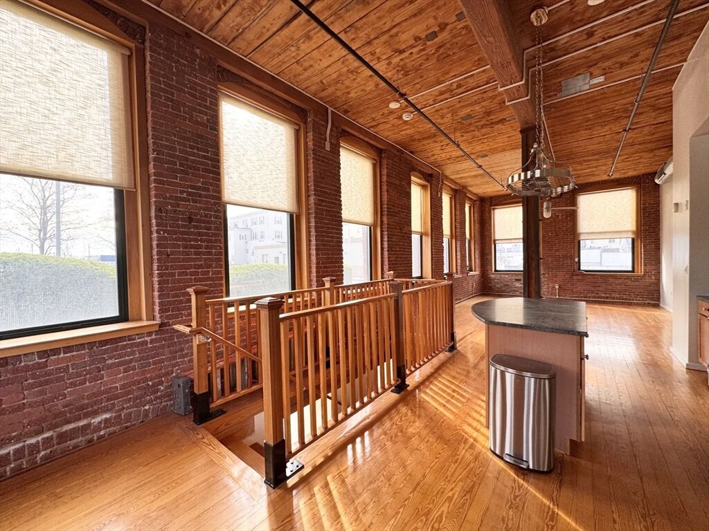 Property Photo:  1 Envelope Terrace 116  MA 01604 