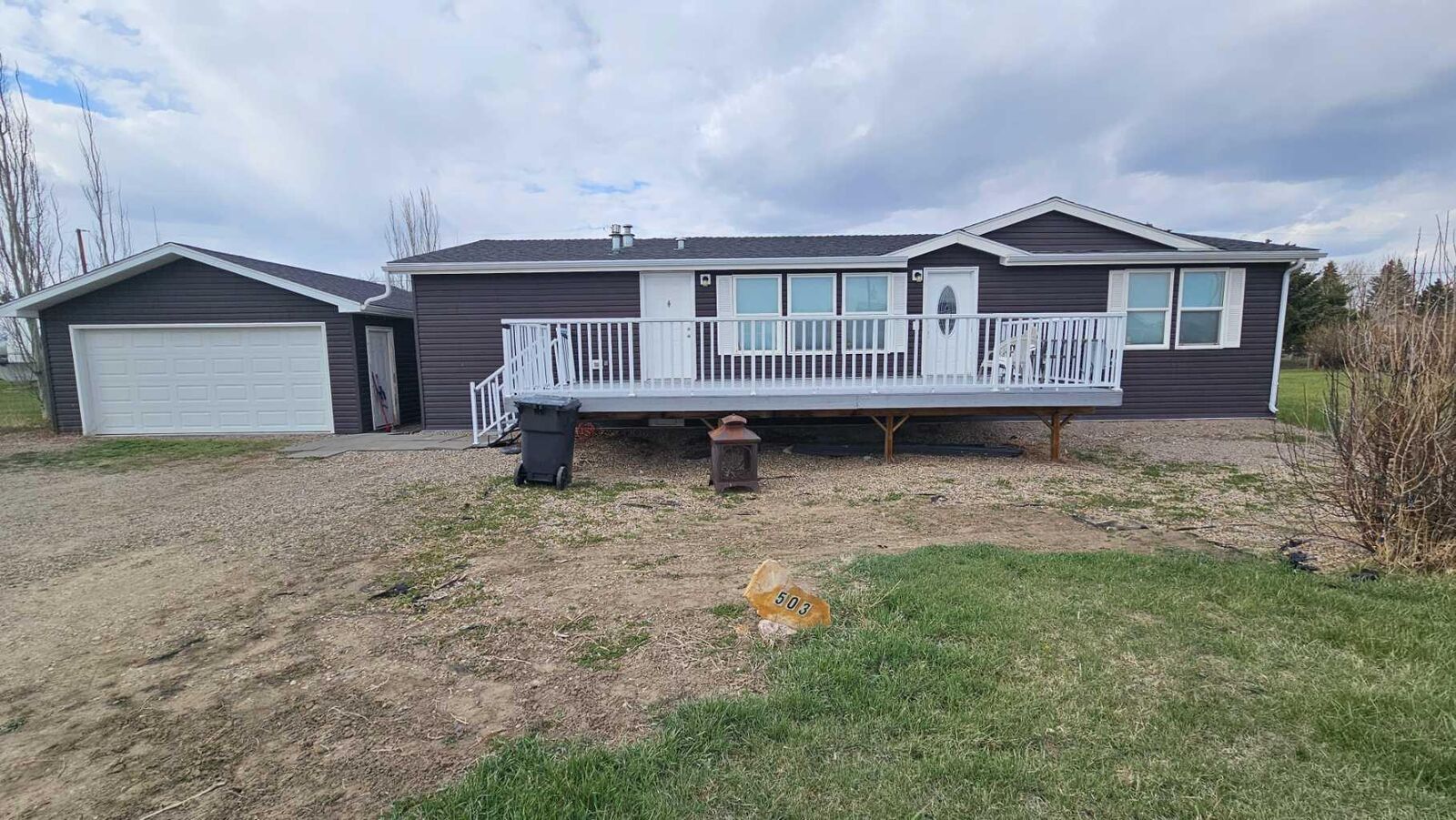 Property Photo: 503 5 Avenue AB T0K 2L0