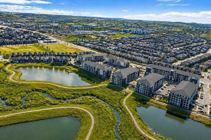 Property Photo:  15 Sage Meadows Landing NW 5011  AB T3P 1E5 