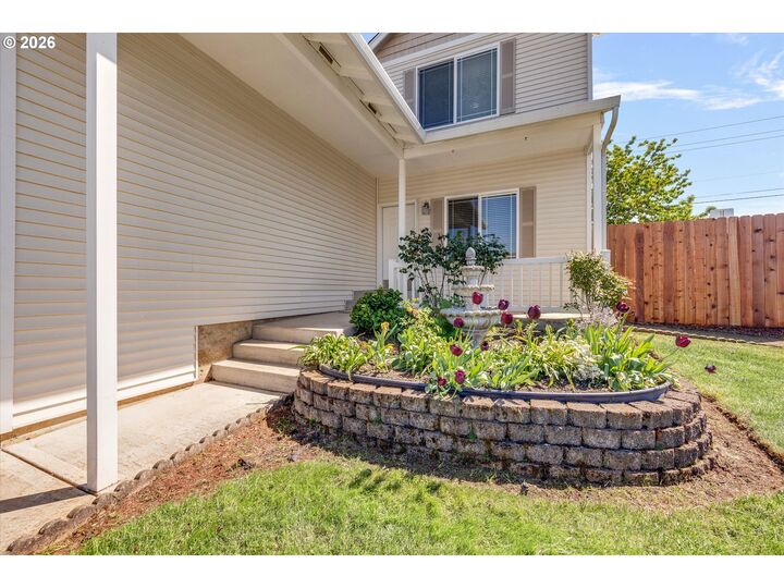 Property Photo:  7803 NE 64th St  WA 98662 