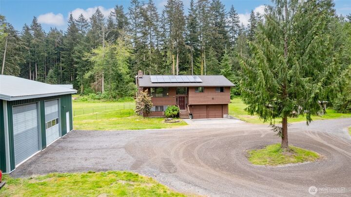 Property Photo:  740  Nature Lane  WA 98239 