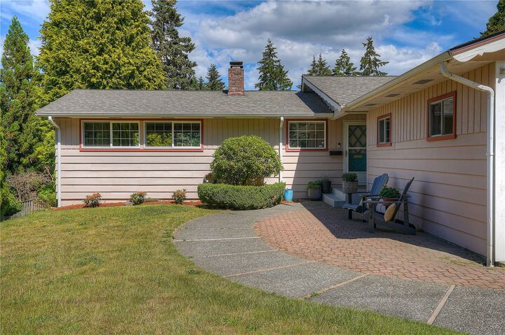 Property Photo:  1045  Sunrise Lane  WA 98466 