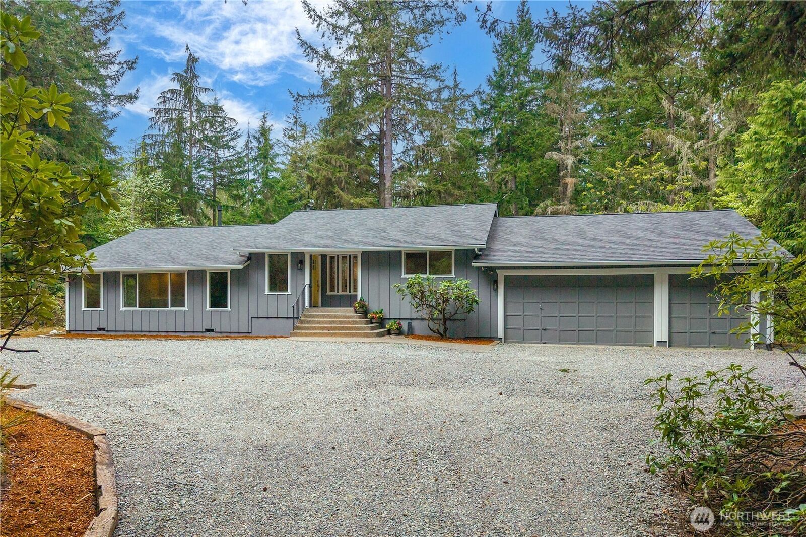 Property Photo: 8518 58th Avenue NW WA 98332
